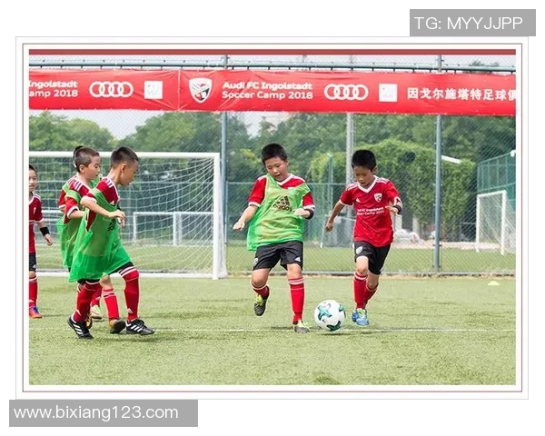 足球考试项目全面解析与训练方法探讨助力青少年足球发展 足球考试项目全面解析与训练方法探讨助力青少年足球发展