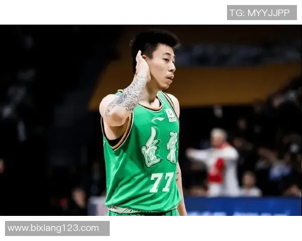 张镇麟晒训练照力证复出信心热身赛后将迎来首场比赛挑战 张镇麟晒训练照力证复出信心热身赛后将迎来首场比赛挑战